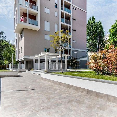 San Siro Green Con Garage Privato Milan Extérieur photo